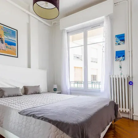 Les Terrasses De L'escurial By Interhome