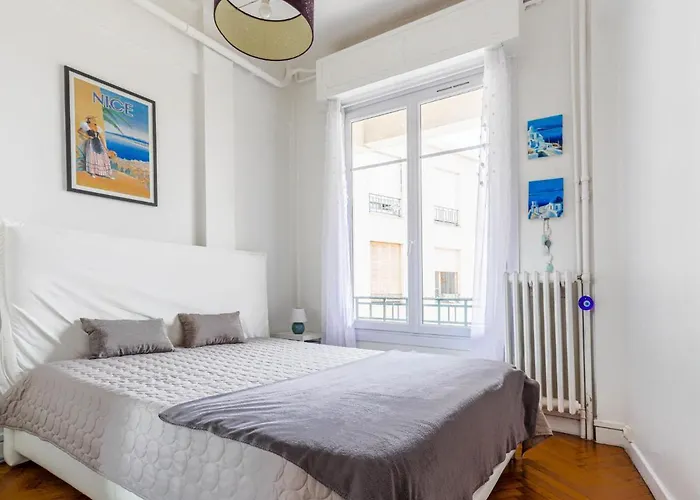 Les Terrasses De L'escurial By Interhome